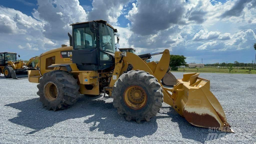CAT 938M Wheel loaders