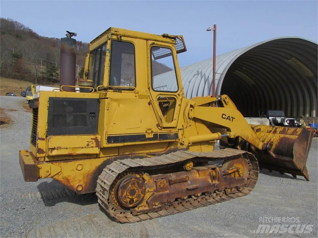 CAT 953 Crawler loaders