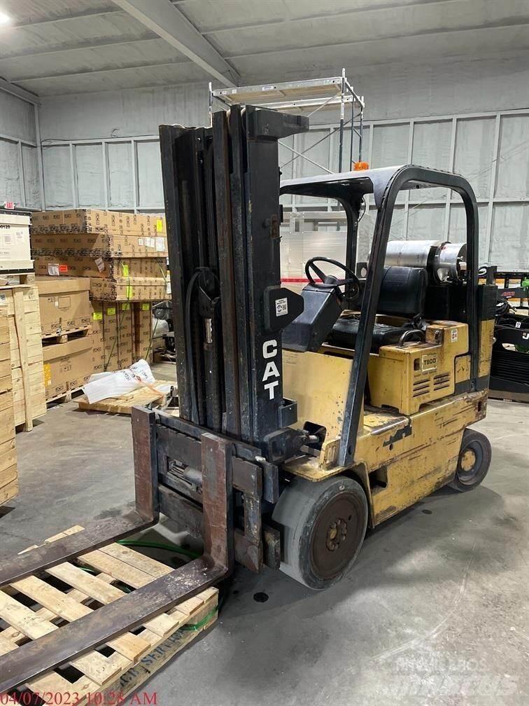 CAT T80D Forklift trucks - others