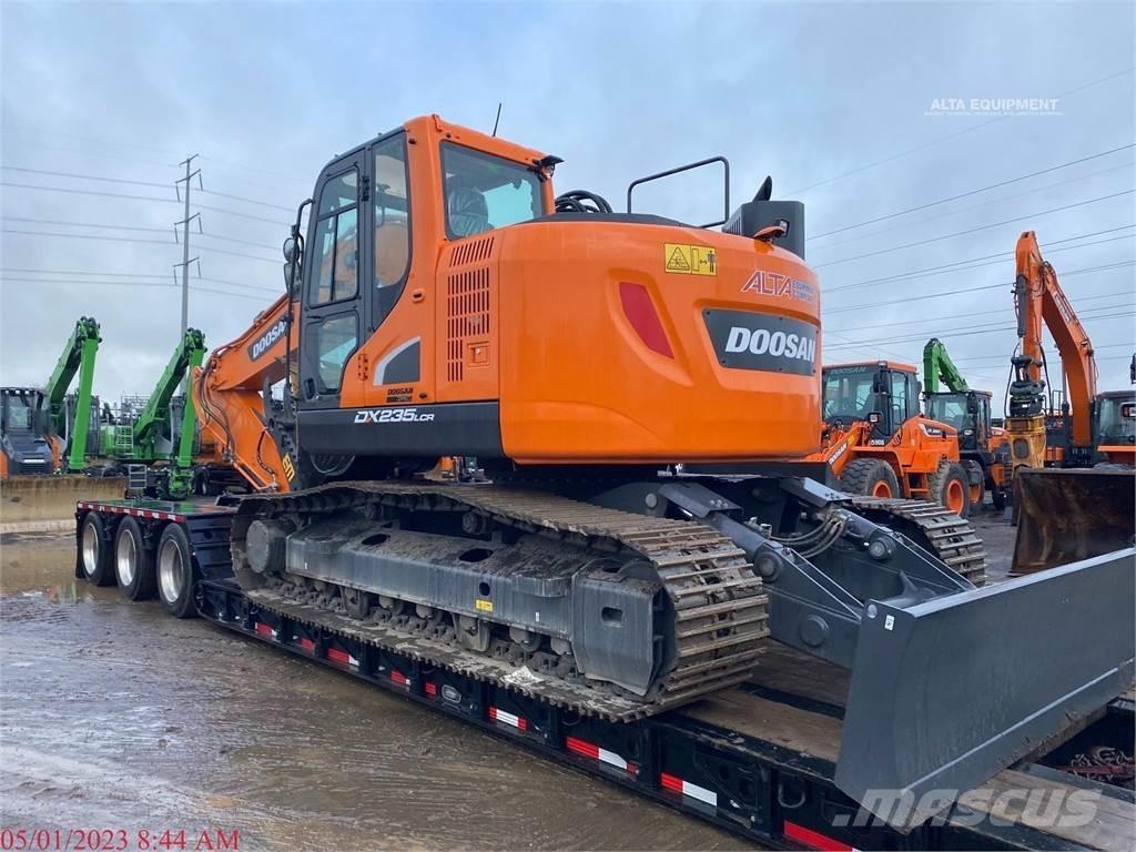 Develon DX235 LCR-5 Crawler excavators