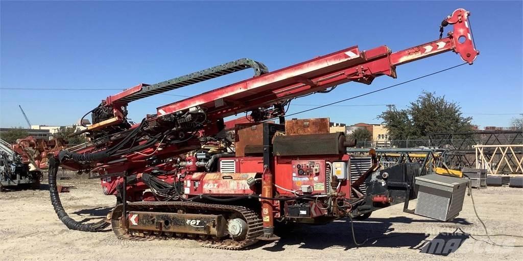 EGT MD5200 Surface drill rigs
