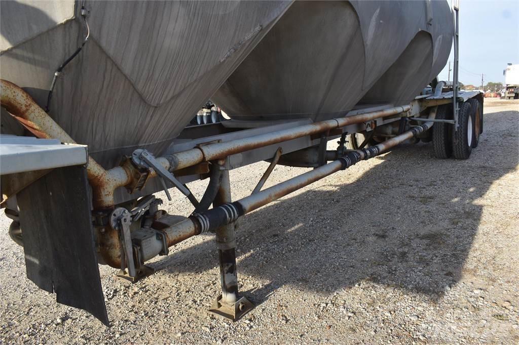 Heil  Tanker trailers