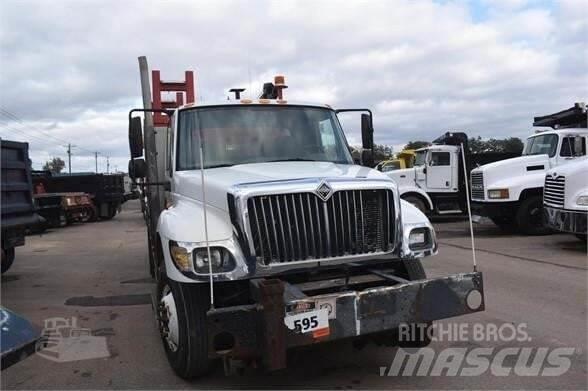 IMT 3820 Crane trucks