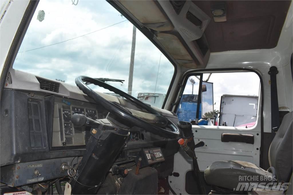 International 4700 Tipper trucks