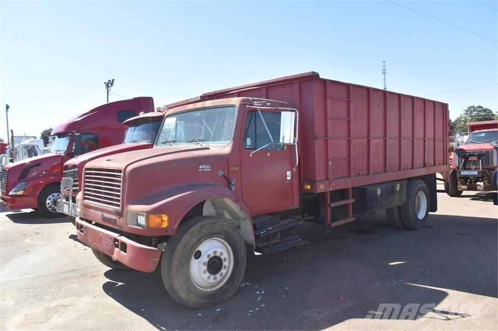 International 4700 Tipper trucks