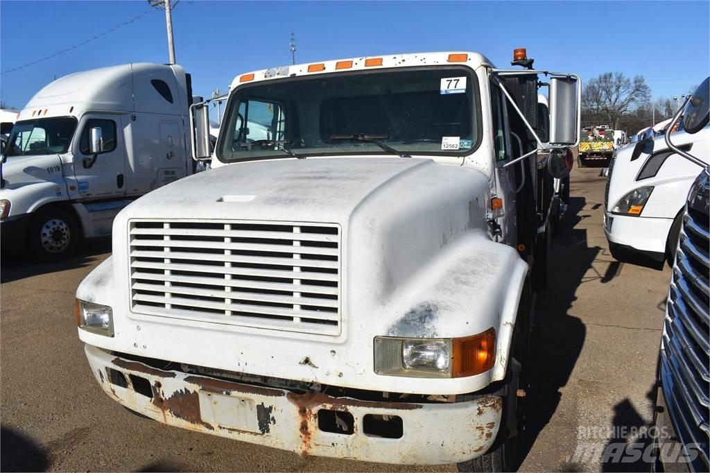 International 4700 Tipper trucks