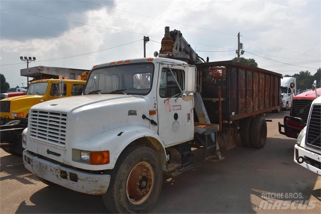 International 4900 Crane trucks