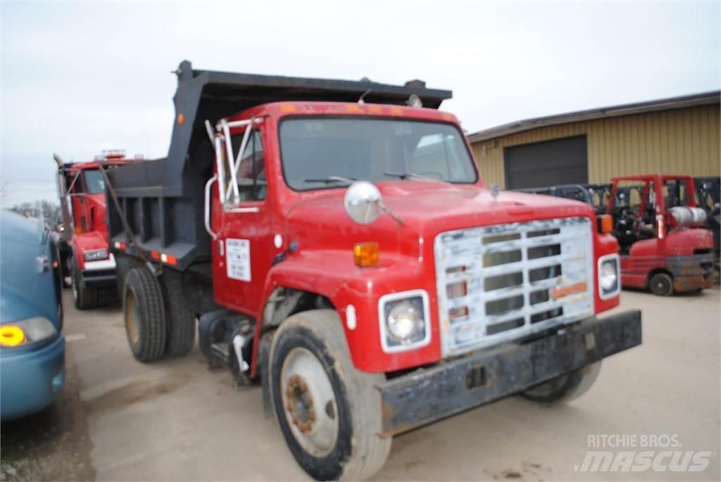 International S1900 Tipper trucks