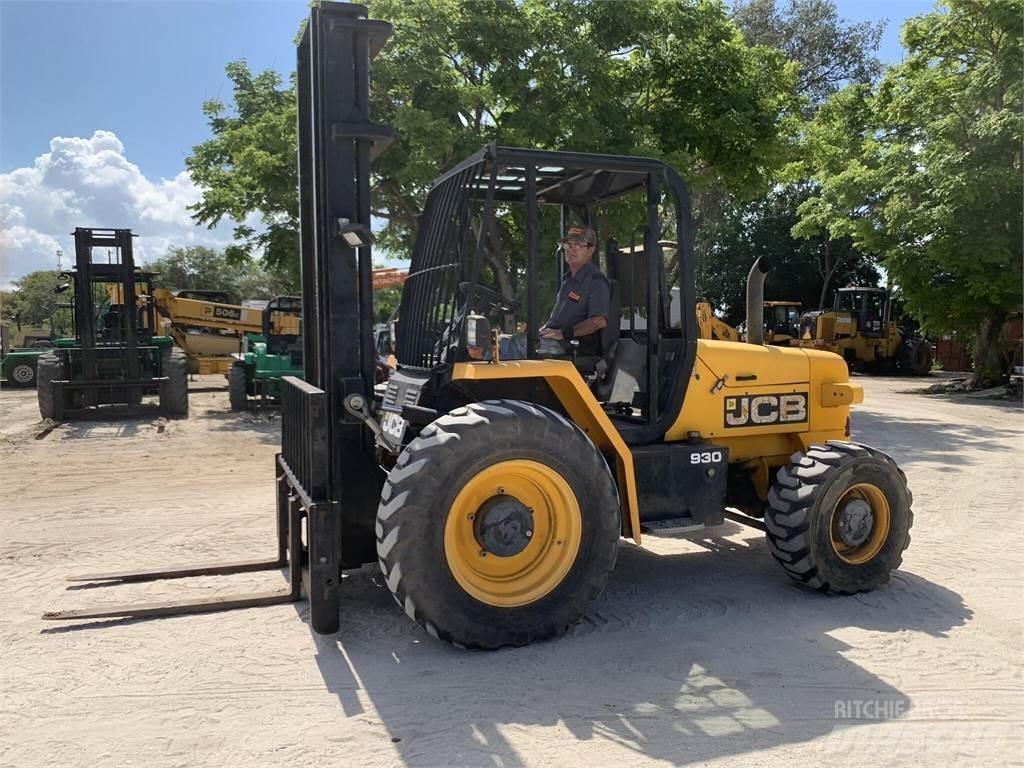 JCB 930 Rough terrain trucks