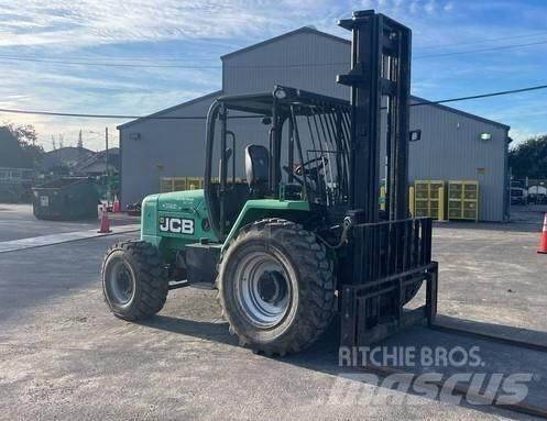 JCB 930 Rough terrain trucks