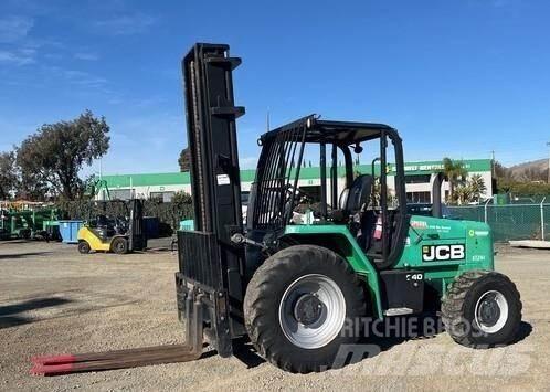 JCB 940 Rough terrain trucks