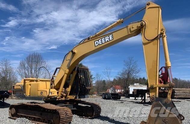 John Deere 200C LC Crawler excavators