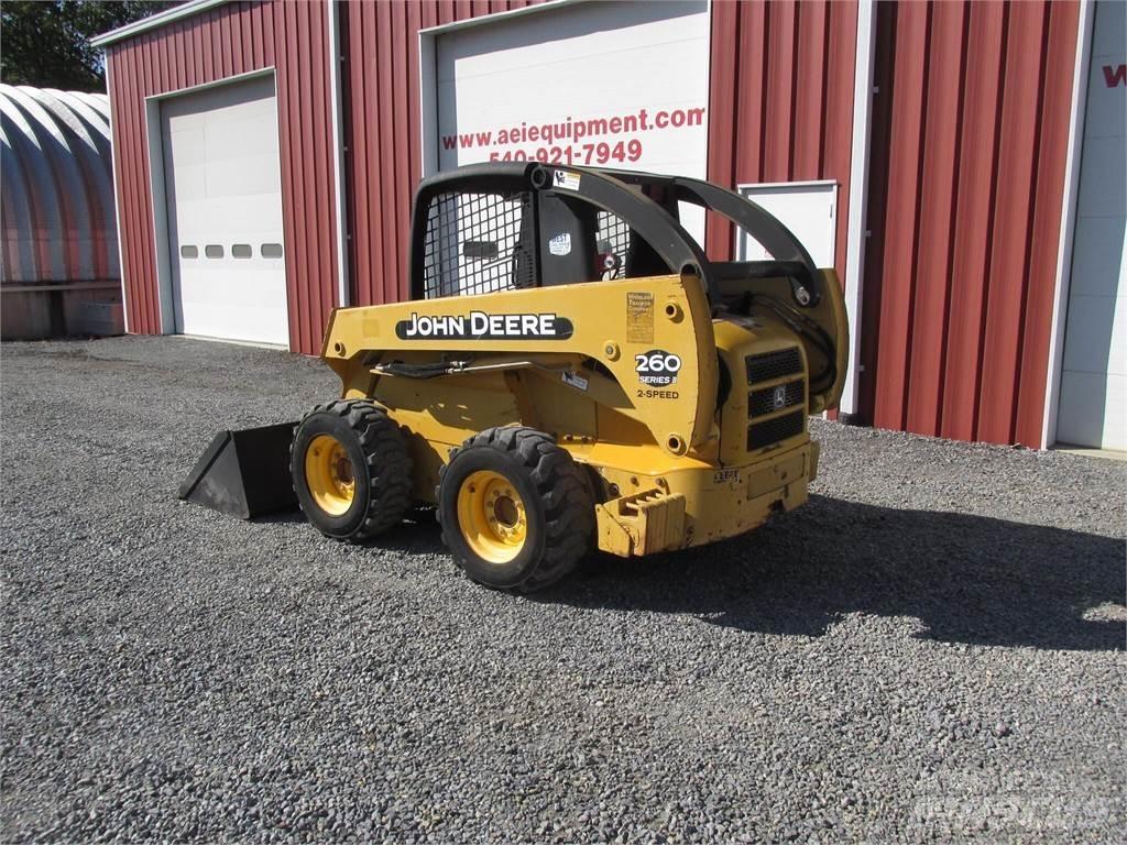 John Deere 260 II Skid steer loaders