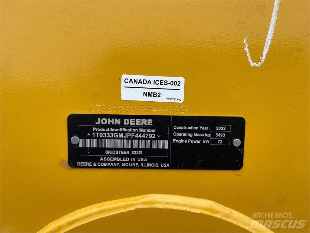 John Deere 333G Skid steer loaders
