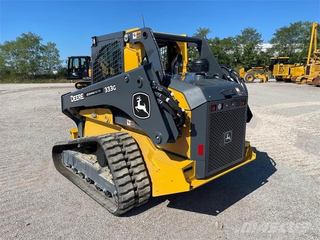John Deere 333G Skid steer loaders