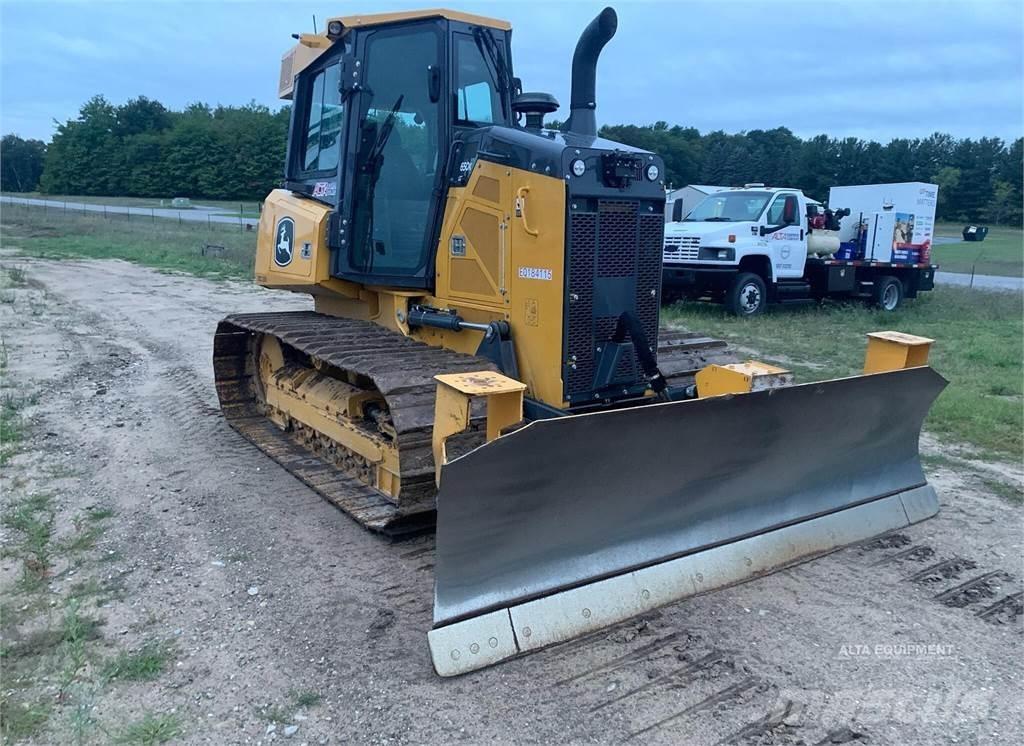 John Deere 650K LGP Crawler dozers