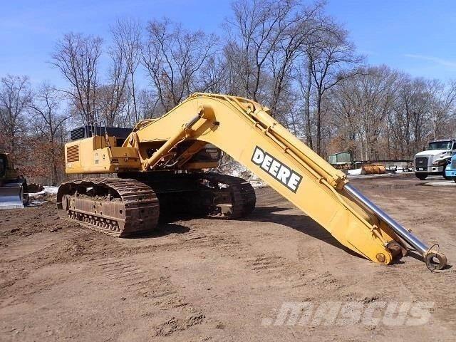 John Deere 750 Crawler excavators