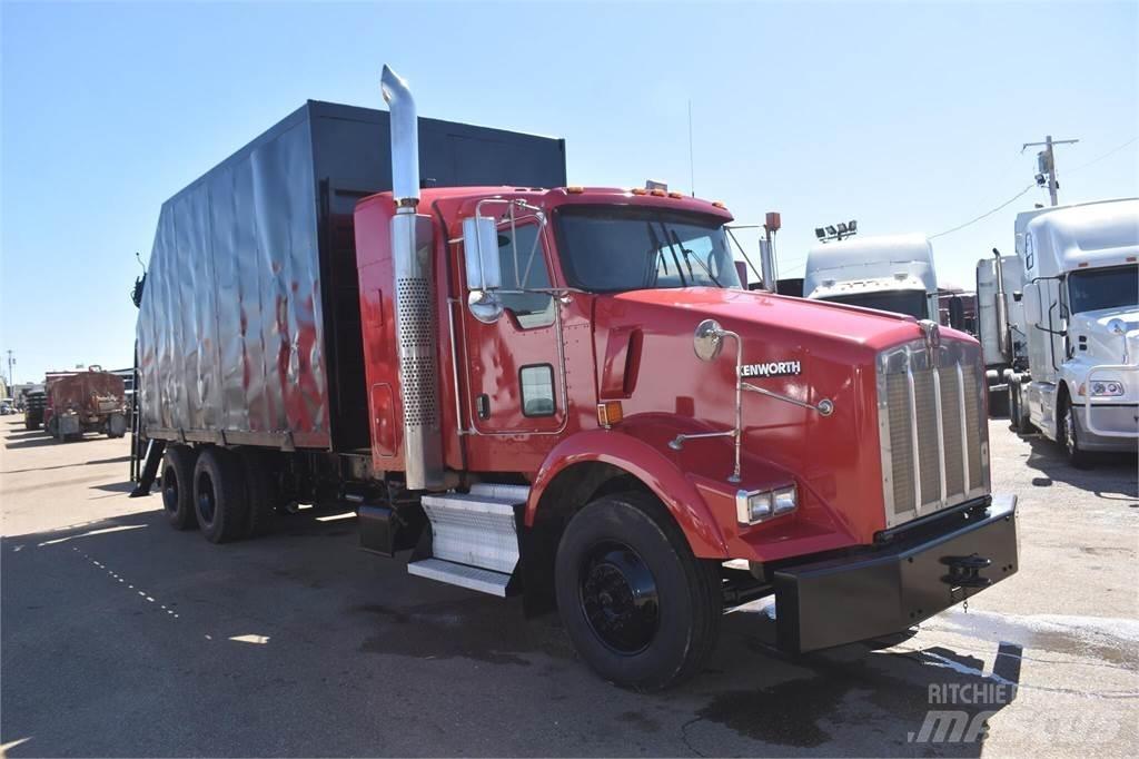 Kenworth T800 Crane trucks