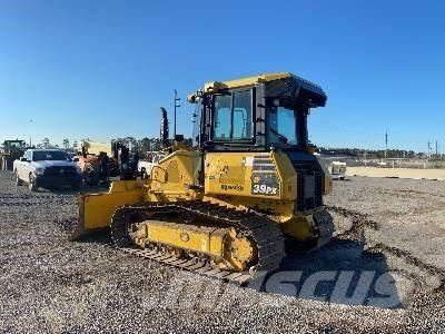 Komatsu D39PX-24 Crawler dozers
