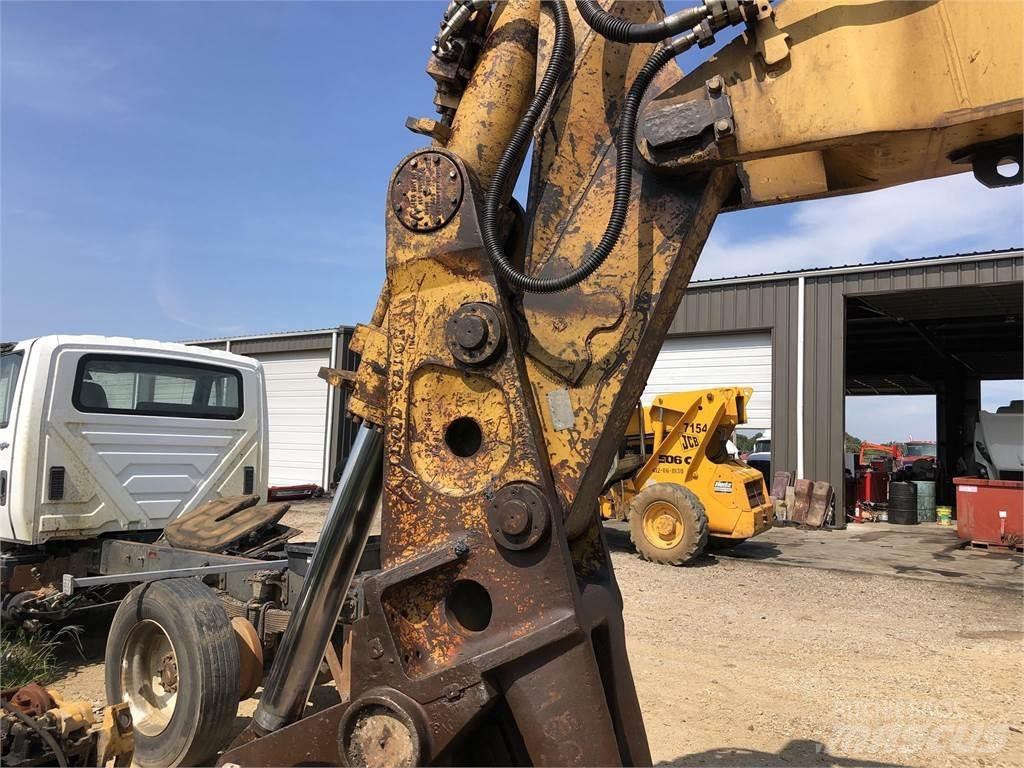 Komatsu PC400 LC-7 Crawler excavators