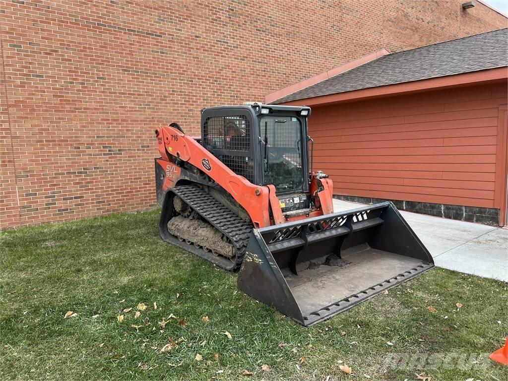 Kubota SVL95-2S Skid steer loaders
