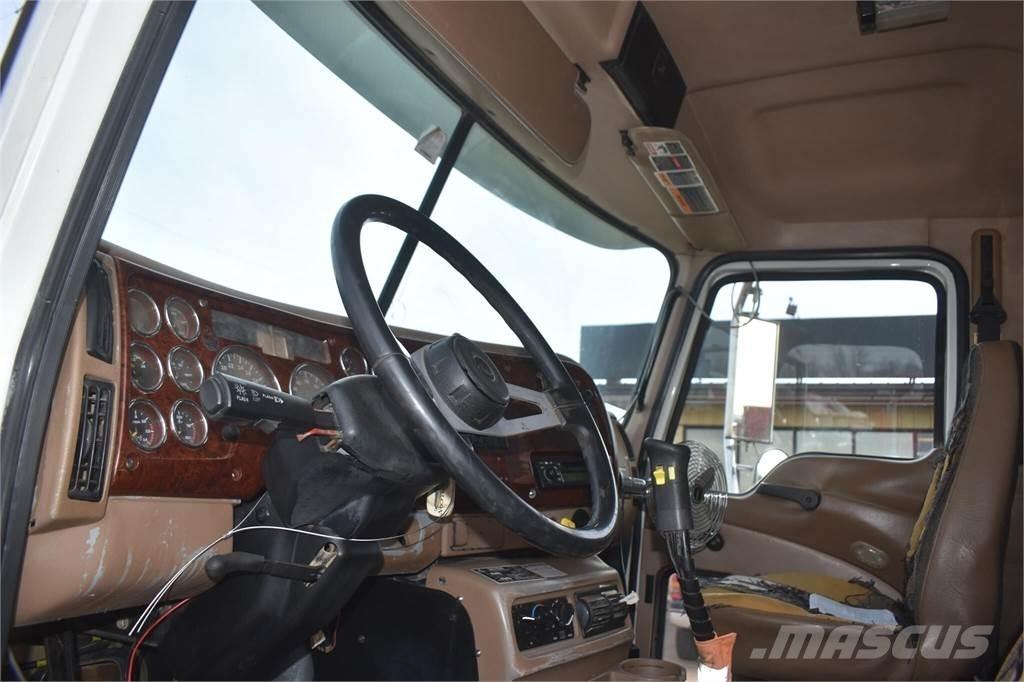 Mack GRANITE CV713 Tipper trucks