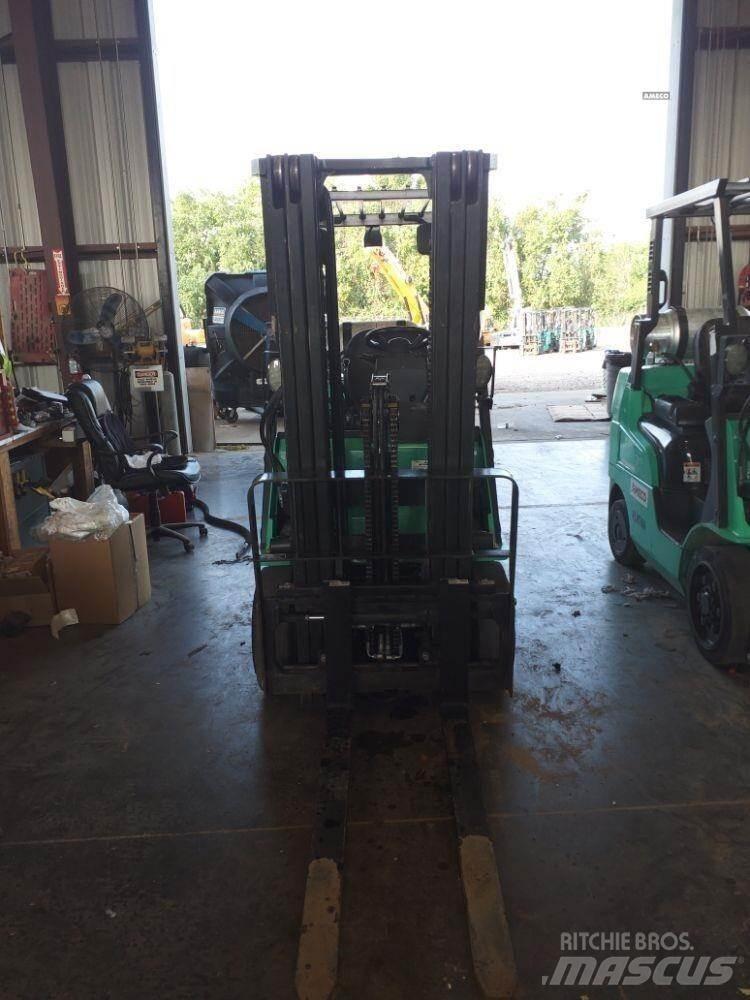 Mitsubishi FGC25 Forklift trucks - others