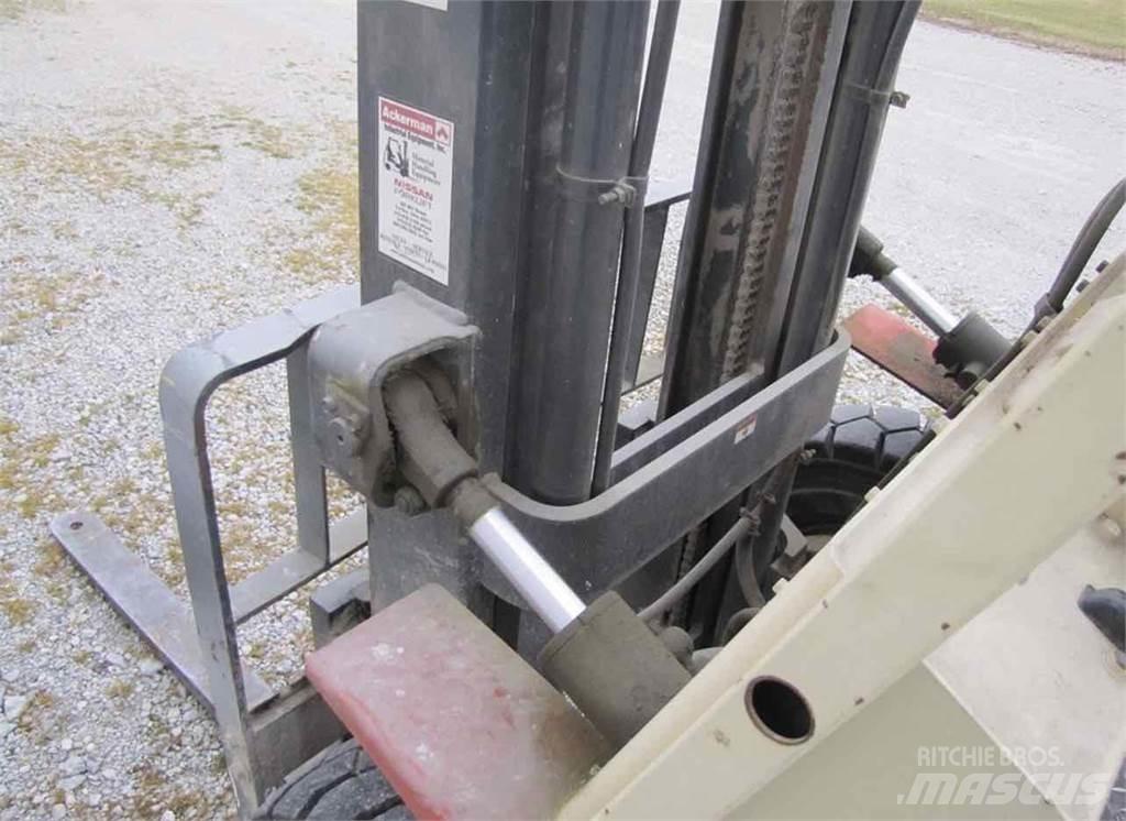 Nissan PF02A25V Forklift trucks - others