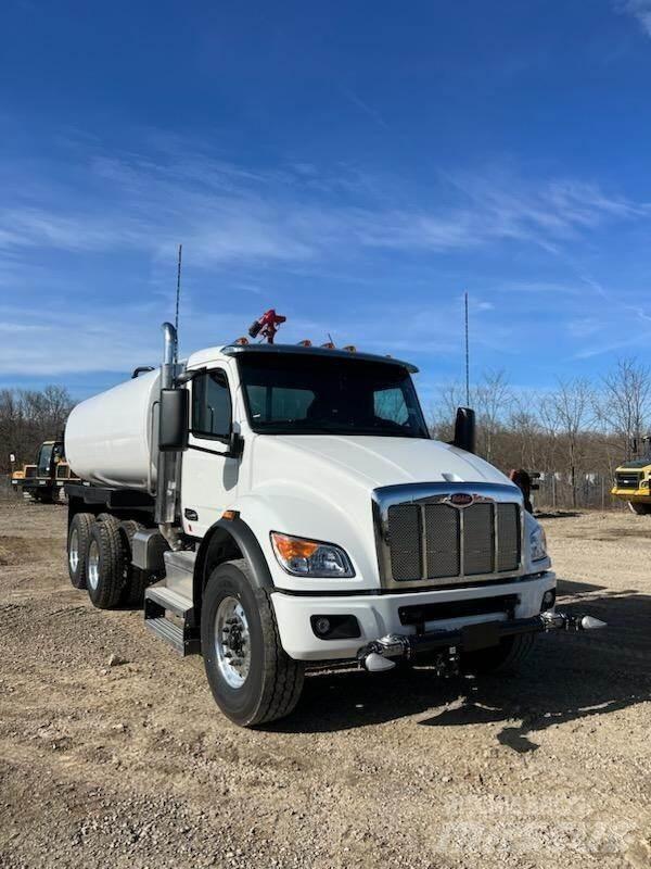 Peterbilt 548 Construction - Others