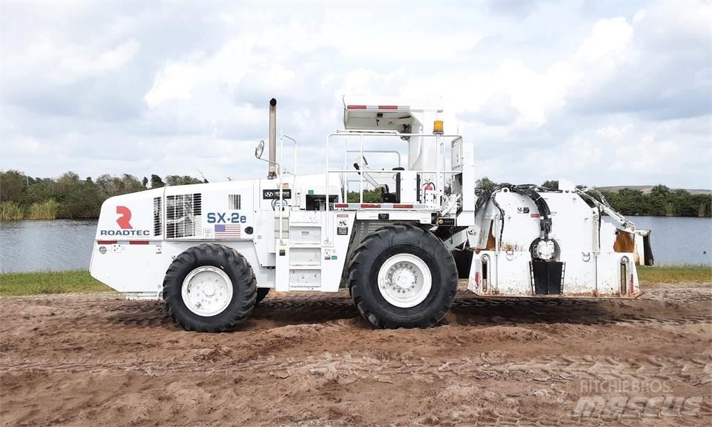 Roadtec SX2E Asphalt recyclers