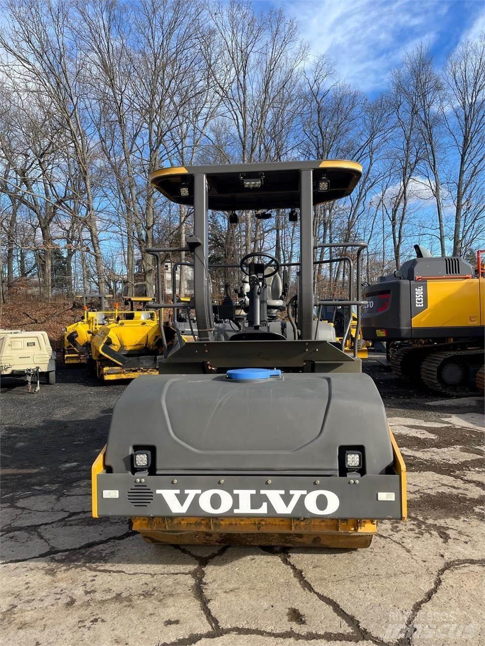 Volvo DD110C Twin drum rollers