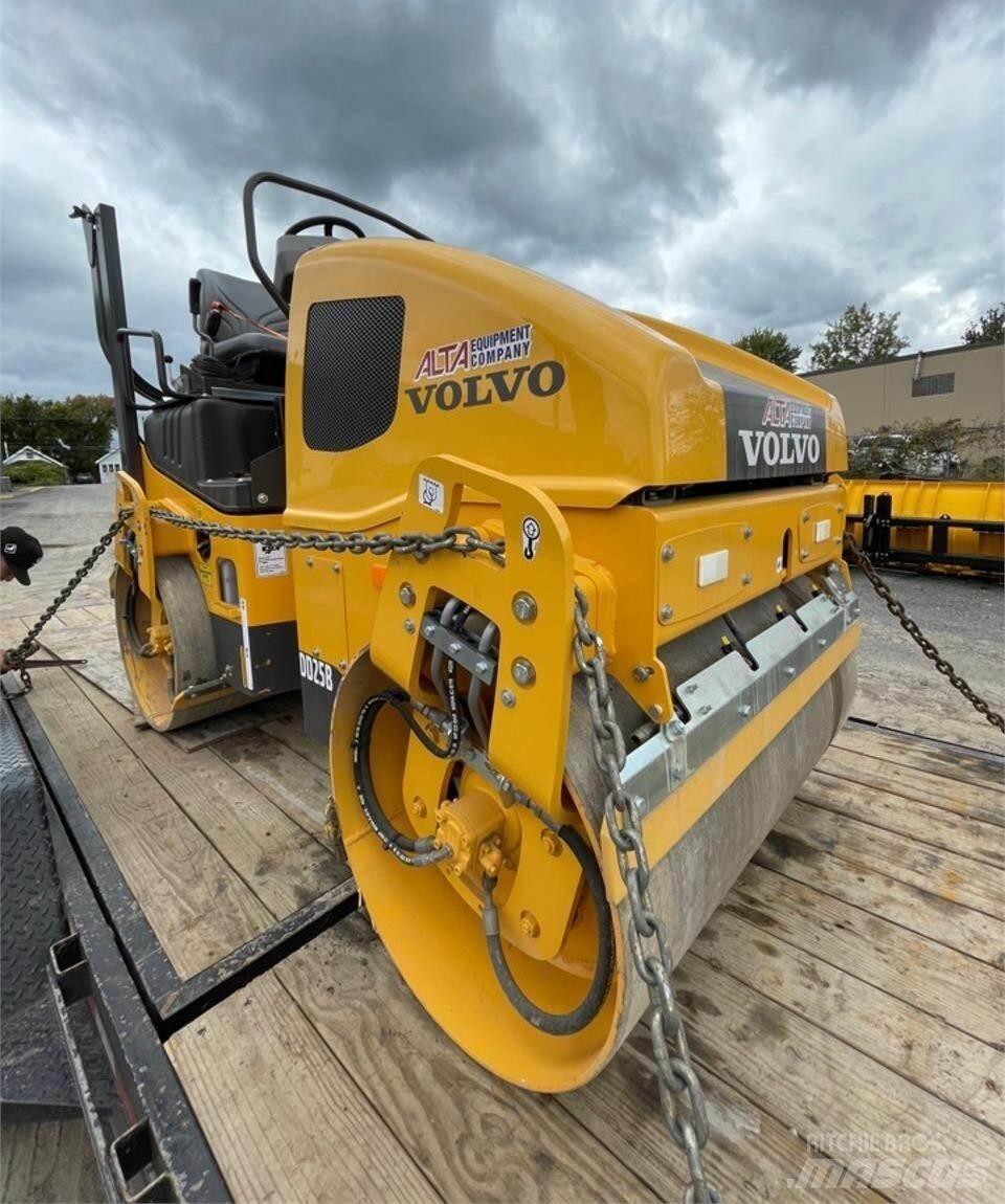 Volvo DD25B Twin drum rollers