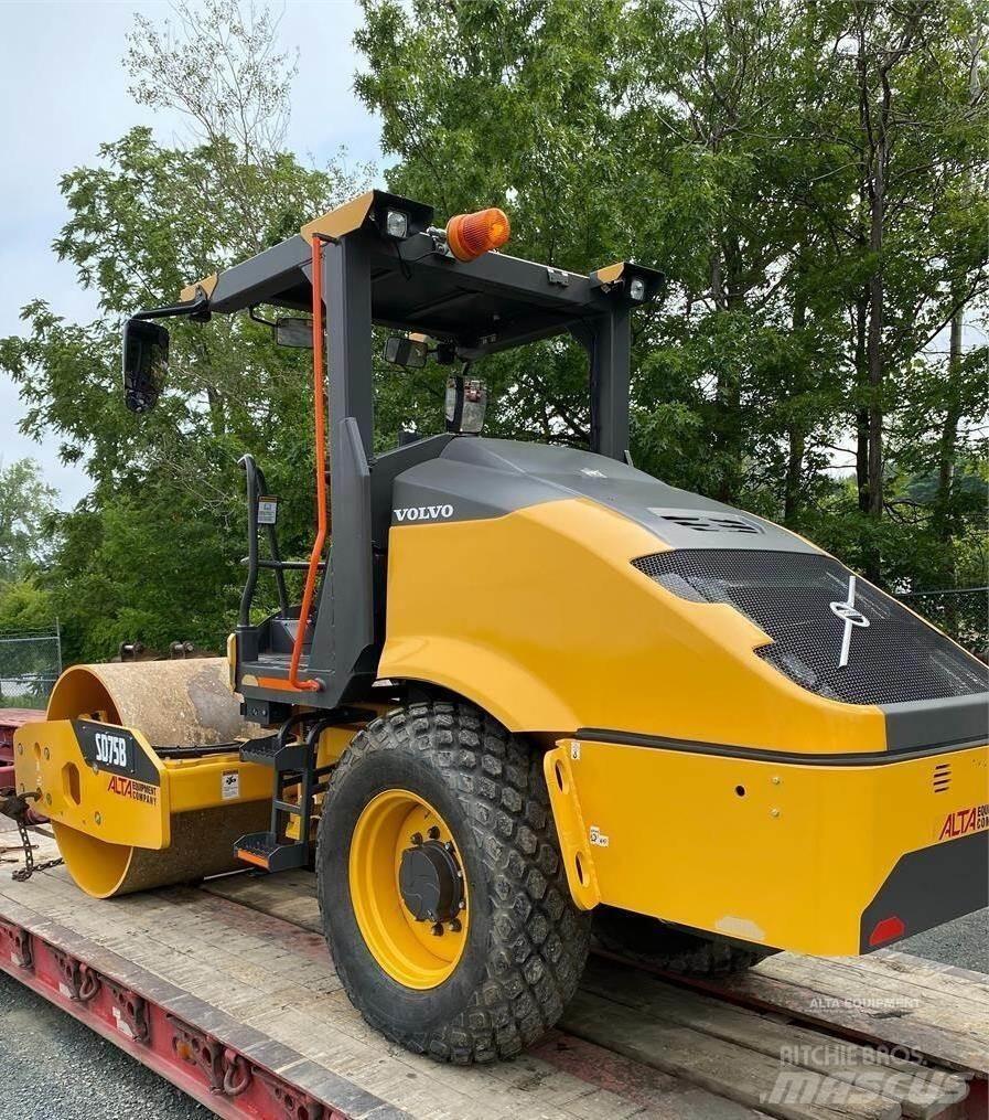 Volvo SD75B Twin drum rollers