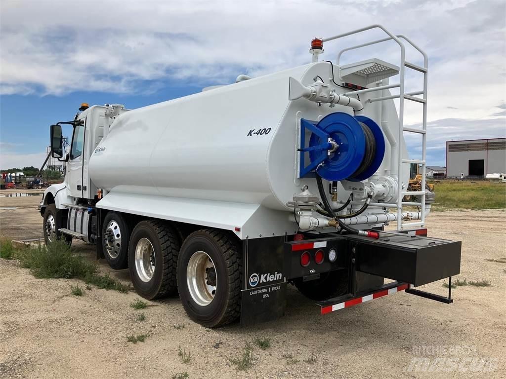 Volvo VHD84B300 Water tankers