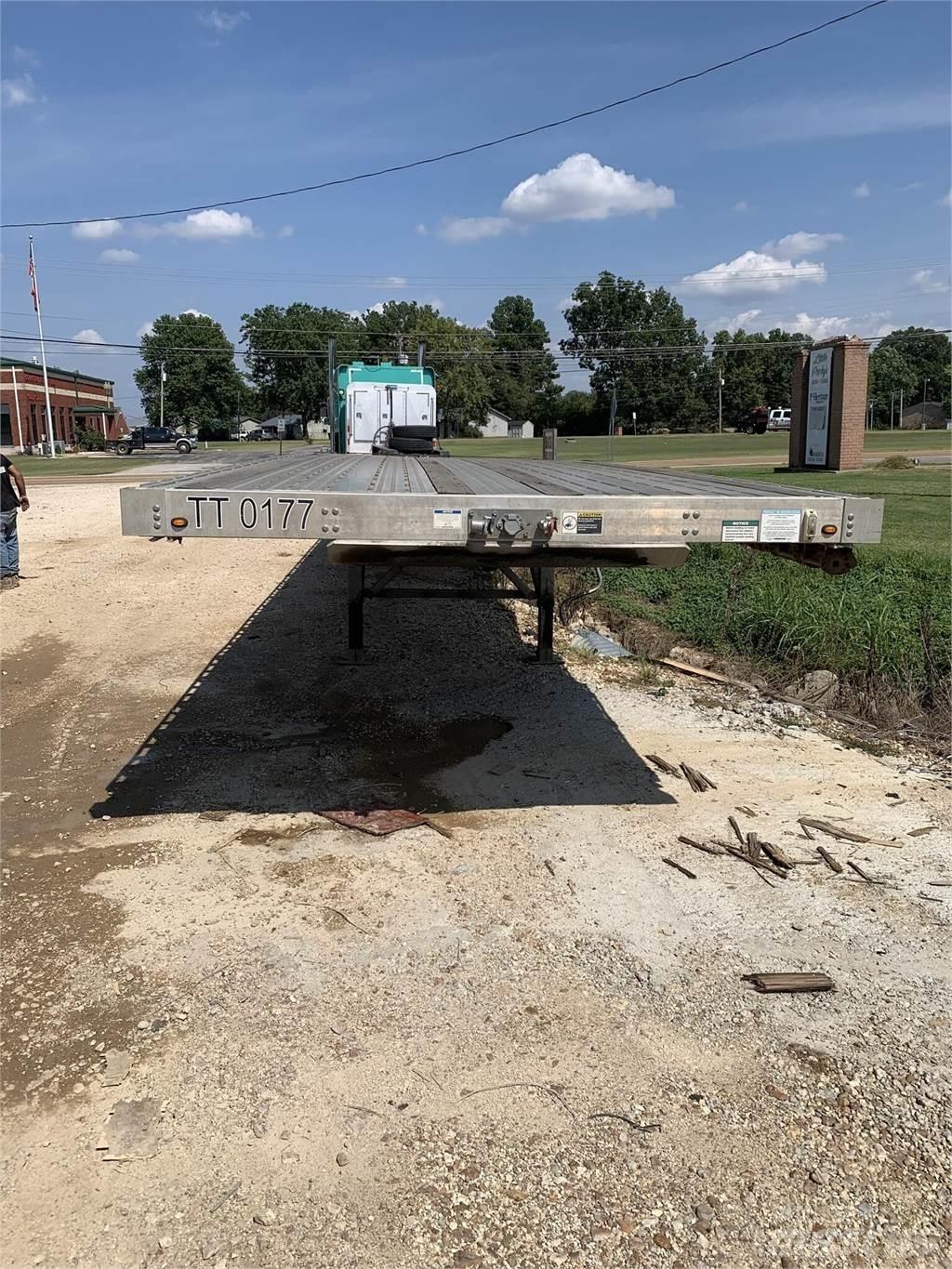 Wilson  Flatbed/Dropside trailers