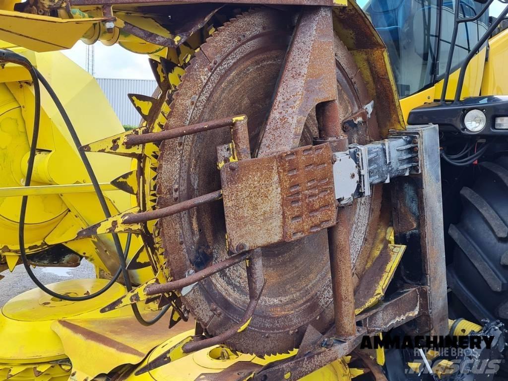 New Holland FR 600 Self-propelled foragers