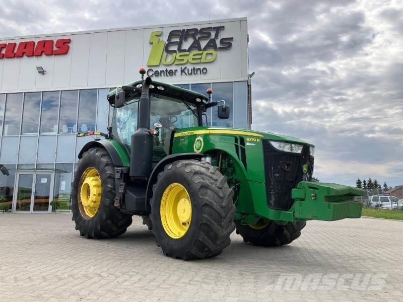 John Deere 8270 R Tractors