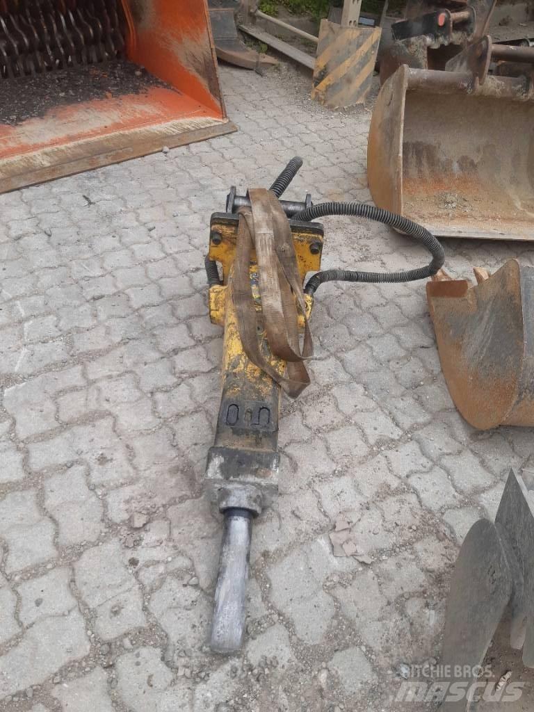 Epiroc SB202 Hammers / Breakers