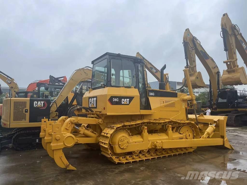 CAT D 6 G Crawler dozers