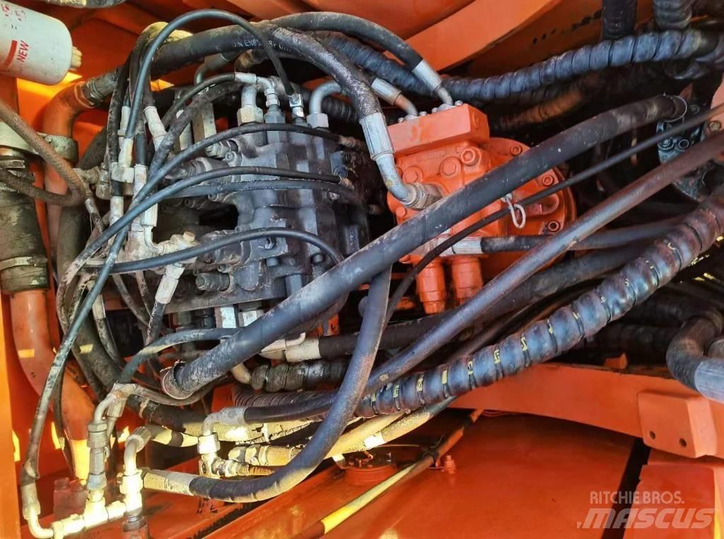 Doosan 150 W-7 Wheeled excavators