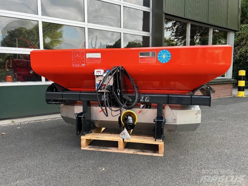 Kubota DSM 1100 Mineral spreaders