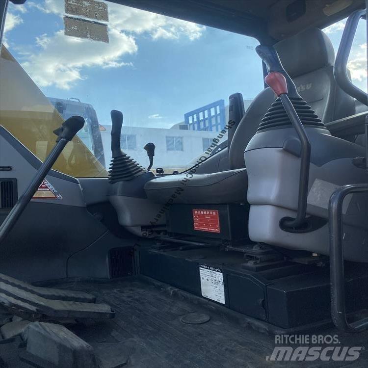 Komatsu 78 Crawler excavators