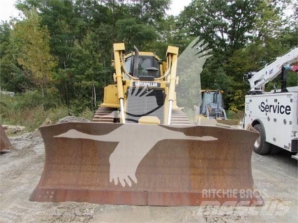 CAT D6T XL Crawler dozers