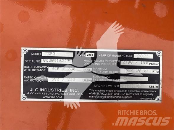 JLG T350 Trailer mounted aerial platforms