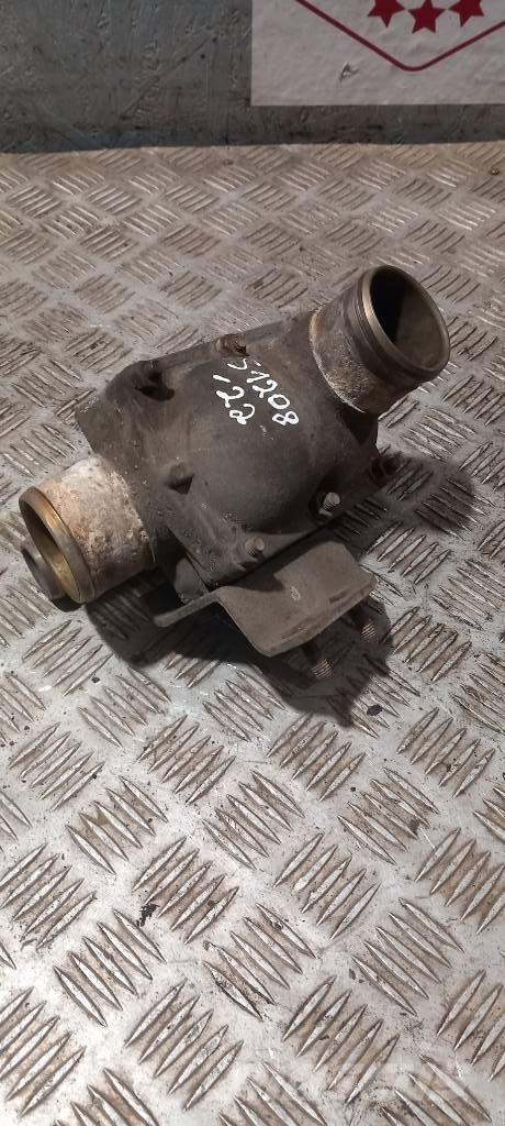 Scania 94 D.  1381494 Radiators