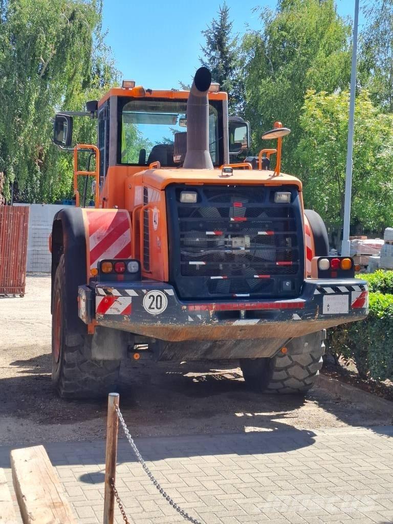 Doosan DL 350 Backhoe loaders