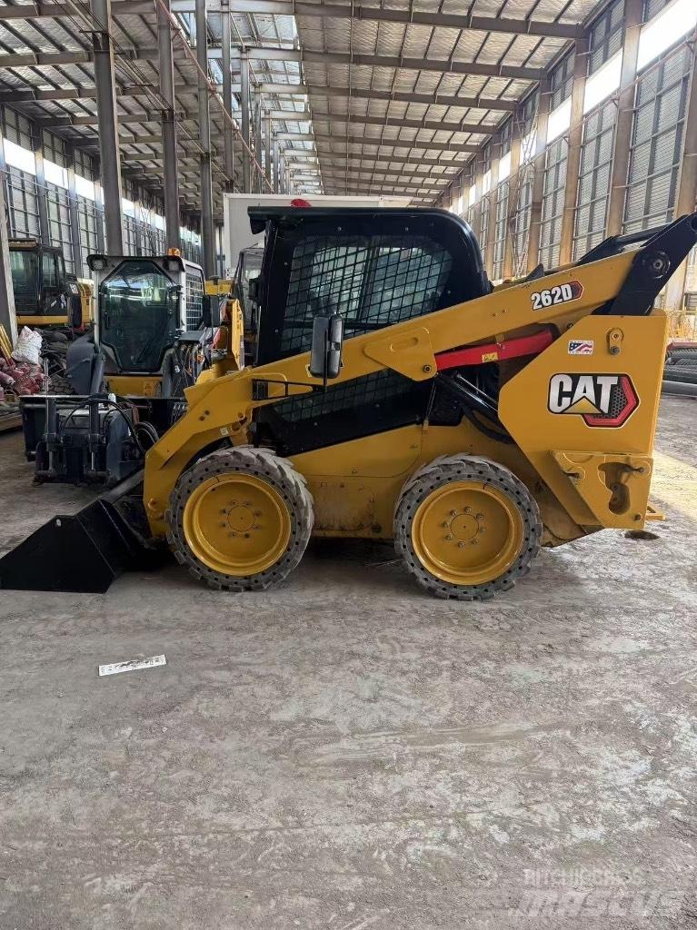 CAT 262 D Skid steer loaders