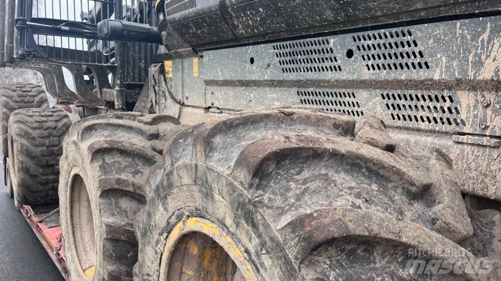 Ponsse Buffalo 8W Forwarders