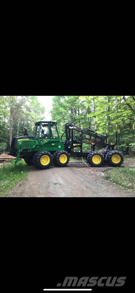 John Deere 1110 G Forwarders