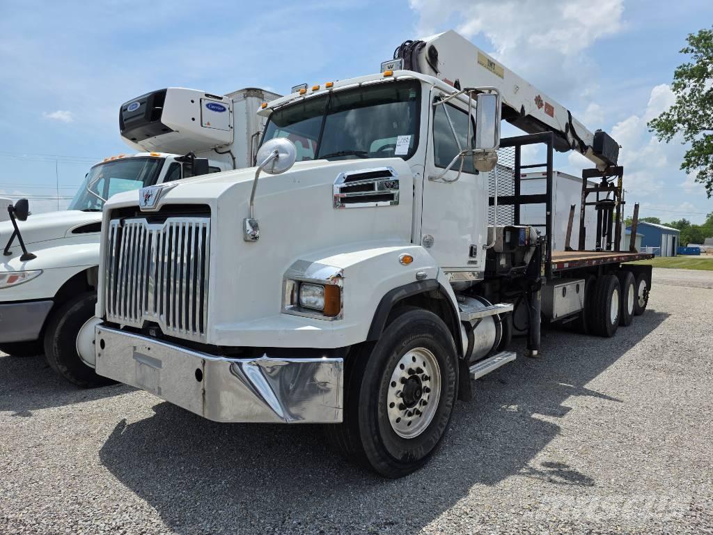 Western Star 4700 SB Tractor Units